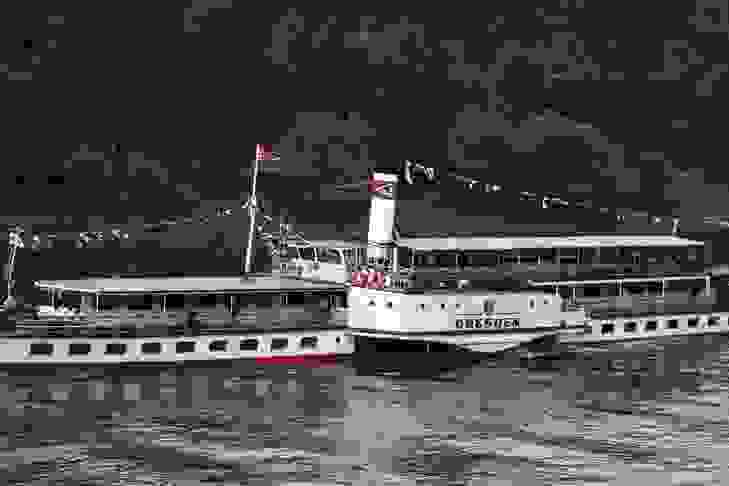  The paddle steamer »Dresden« traveling down the Elbe River, with Kim Il Sung, leader of the Democratic People's Republic of Korea on board.
Bad Schandau, 3 June 1984
 